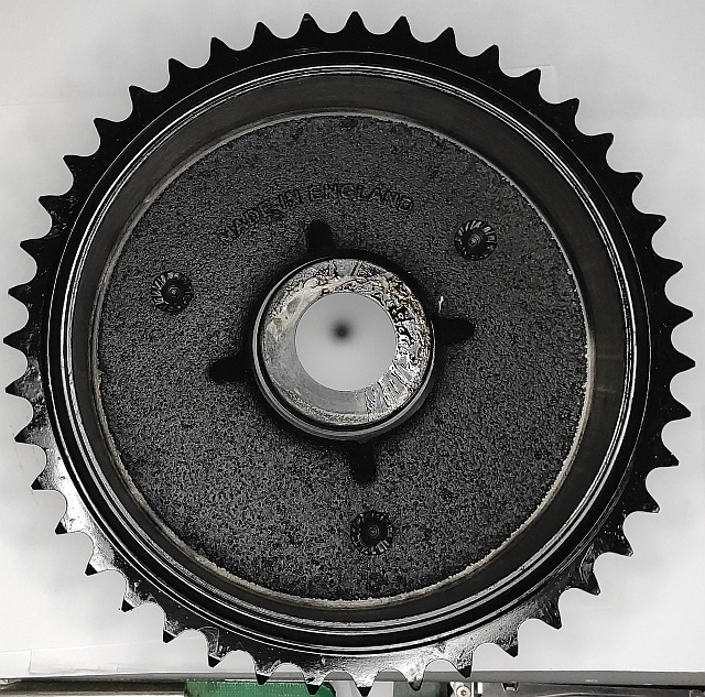 Brake drum + sprocket, fullwidth hub, Norton (Made in UK) - Click Image to Close