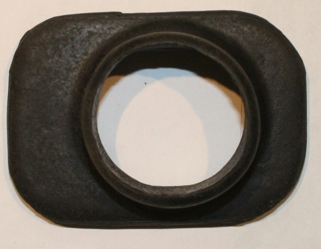 (image for) Carb to airbox rubber, Triumph BSA unit construction (ea)