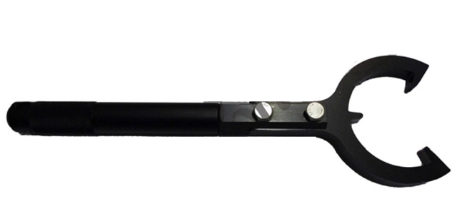 (image for) Spanner, exhaust rose tightening, RGM style Norton singles