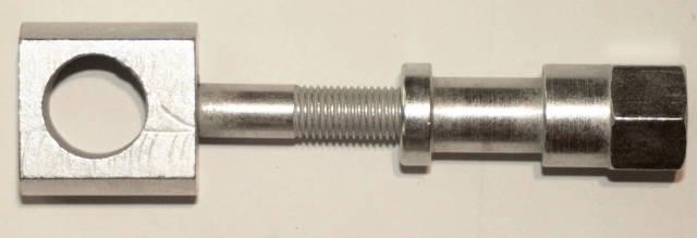 (image for) Gearbox adjuster, Norton laydown gearbox, pre swingarm (ass)