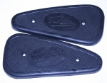 (image for) Knee pad rubbers, Velocette 2 hole
