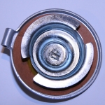 Petrol cap, hinged with winged turn lock - Click Image to Close