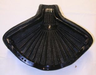 Saddle, large size with cover and springs - Click Image to Close
