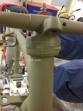 Felt seal for Norton steering head race, pre fbed ea