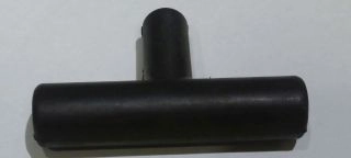 (image for) Oil tank return rubber 'T' piece, Norton