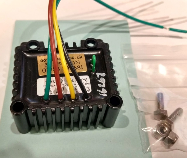 Modal Additional Images for Voltage regulator, solid state 6V or 12v, negative earth