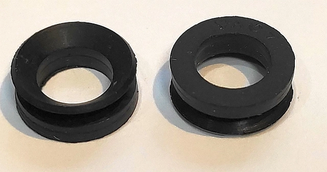 Modal Additional Images for Solex carburettor butterfly shaft neoprene ring 26WH2 pr