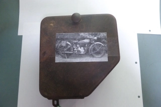 (image for) Tool box, Norton 16H military, for carrier, original used